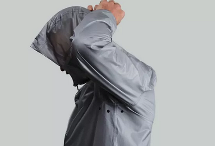 激光切割太陽能充電夾克，未來感十足！