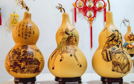 葫蘆為什么能賣到3000元以上？葫蘆激光打標(biāo)機(jī)